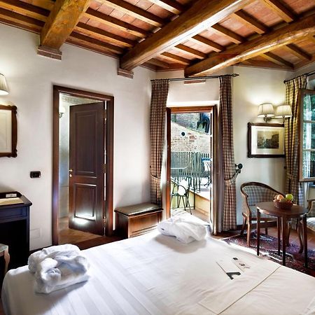 Unahotels Palazzo Mannaioni Toscana 蒙塔约内 外观 照片