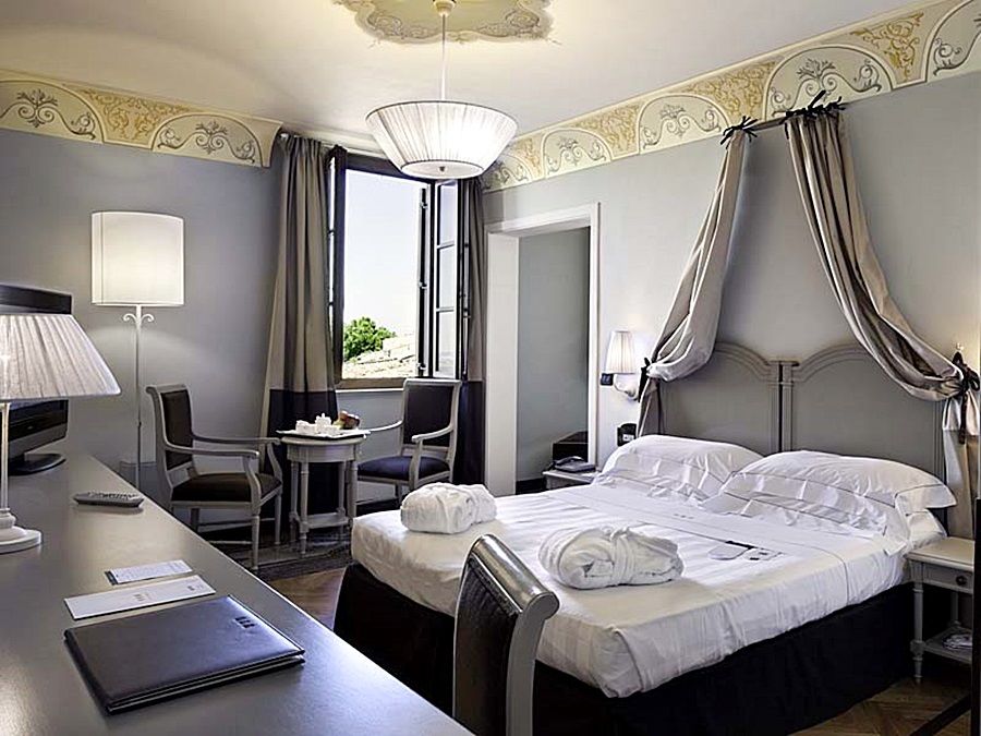 Unahotels Palazzo Mannaioni Toscana 蒙塔约内 外观 照片