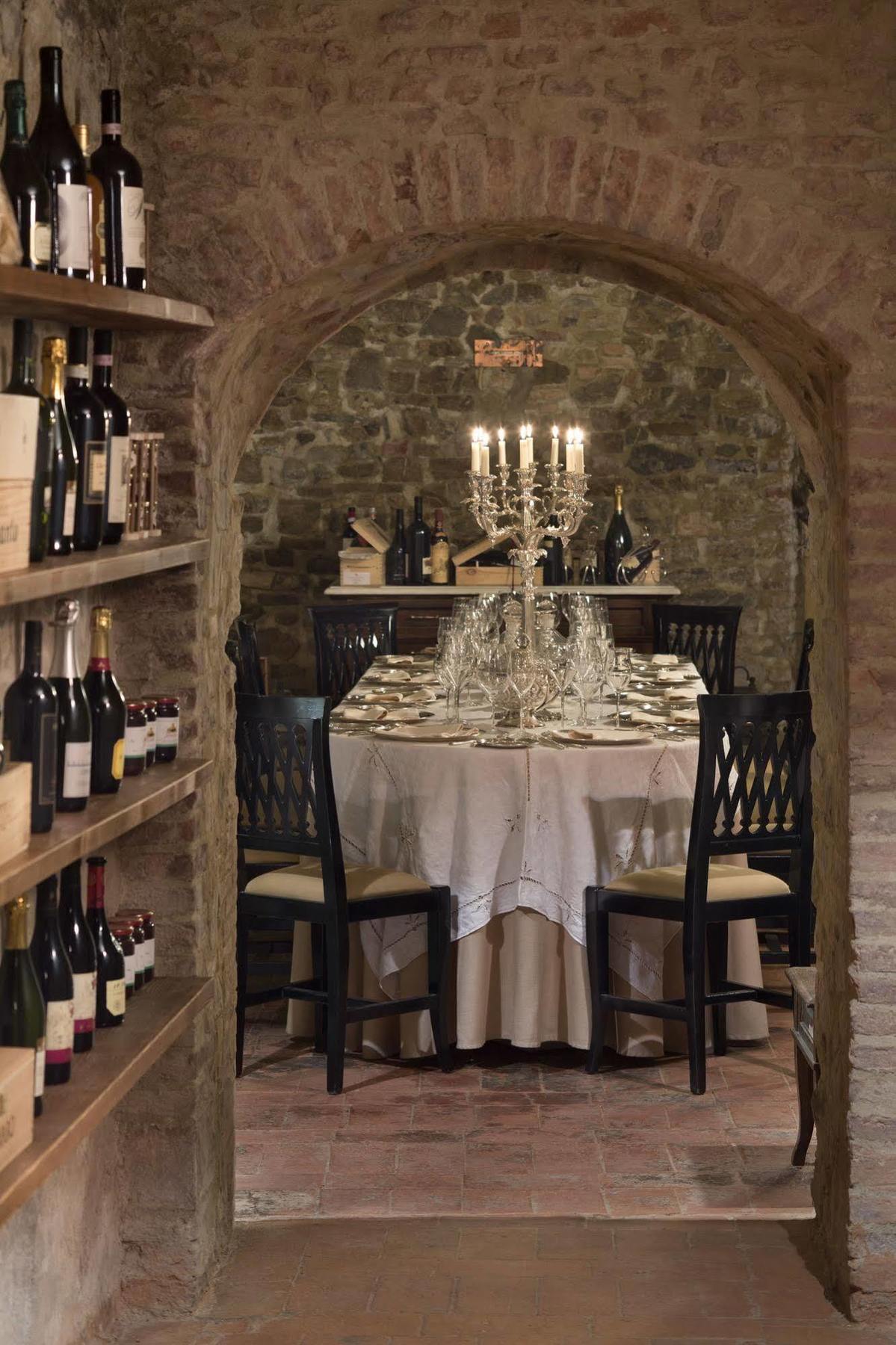 Unahotels Palazzo Mannaioni Toscana 蒙塔约内 外观 照片
