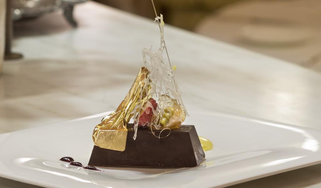 Unahotels Palazzo Mannaioni Toscana 蒙塔约内 外观 照片