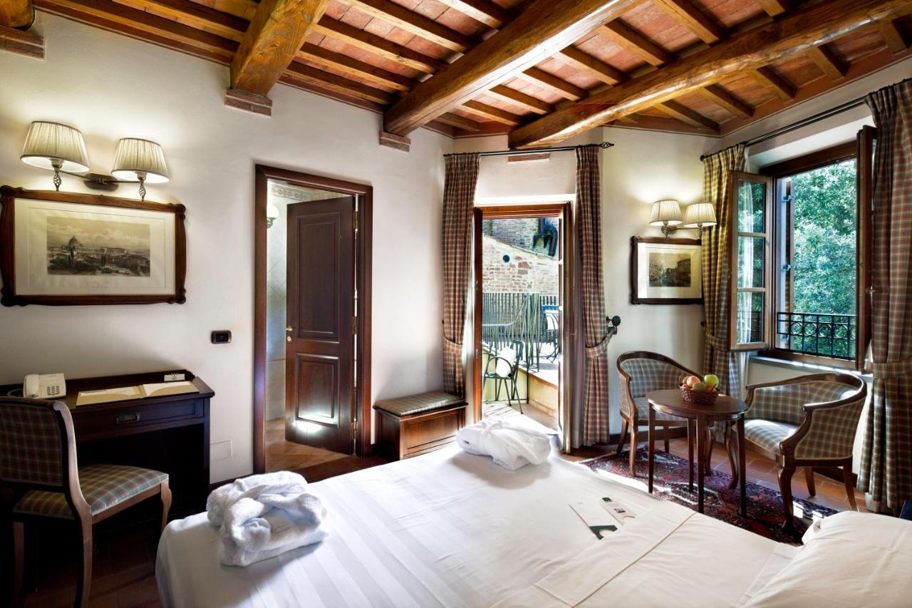 Unahotels Palazzo Mannaioni Toscana 蒙塔约内 外观 照片