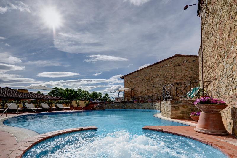 Unahotels Palazzo Mannaioni Toscana 蒙塔约内 外观 照片